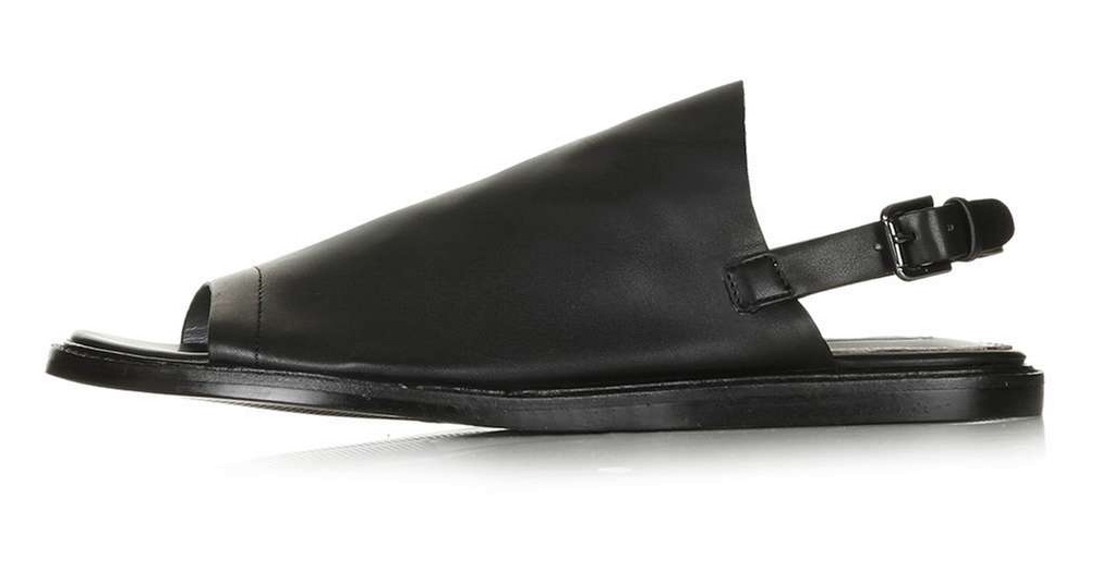 TOPSHOP prey black sandal